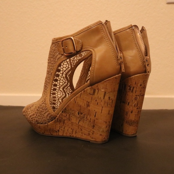 Cork Wedge Heels - Picture 2 of 3